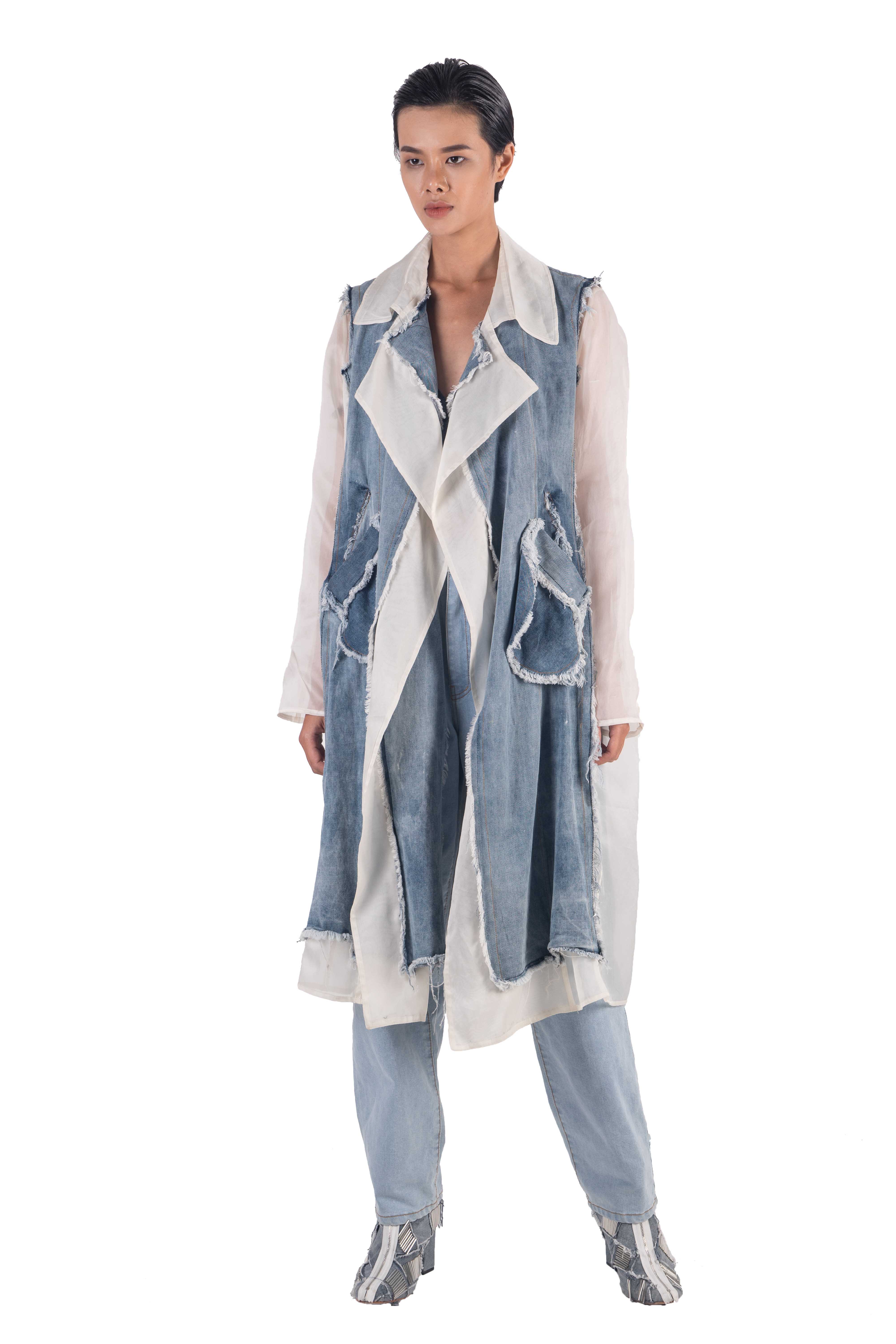 Contrasting white silk organza and washed denim panels coat with frayed egdes